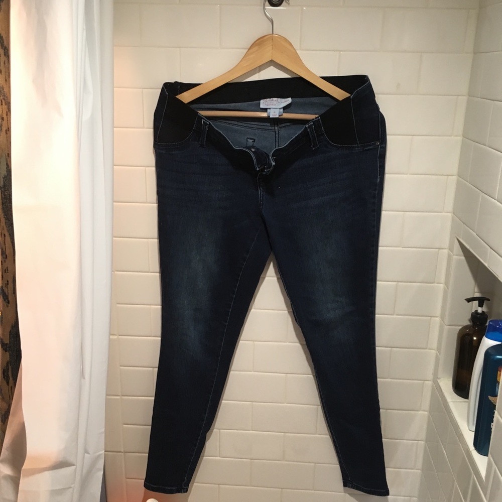 Maternity Jeggings and Bermuda Shorts